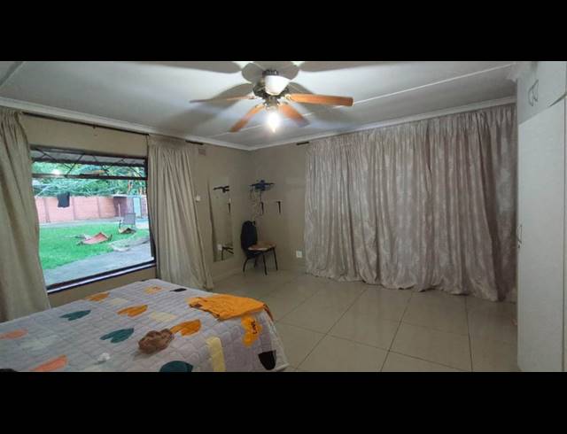 3 BEDROOM FREESTANDING FOR SALE IN CHASEDENE